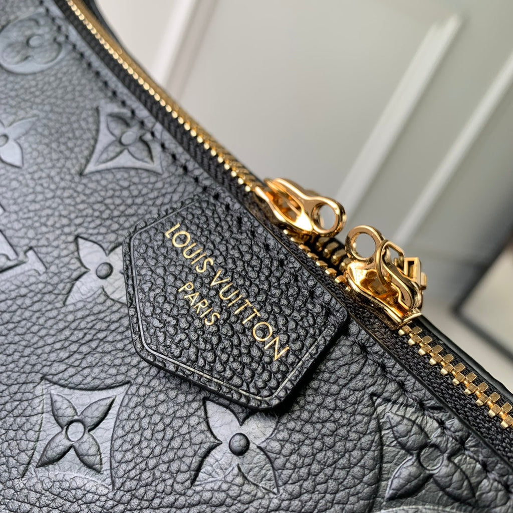 Louis Vuitton Sac Sport Bag M46610 Black Leather