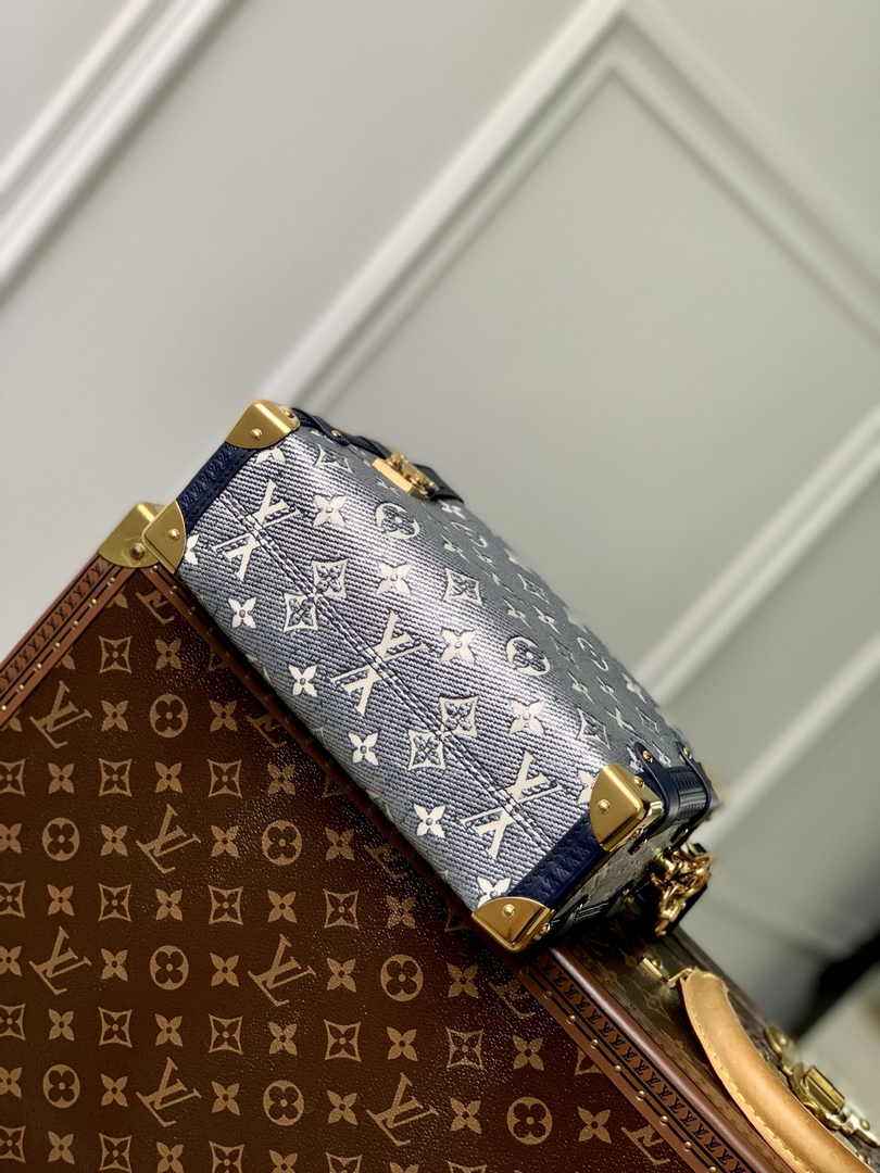 Louis Vuitton Side Trunk MM M22944 - Default Title - View 4