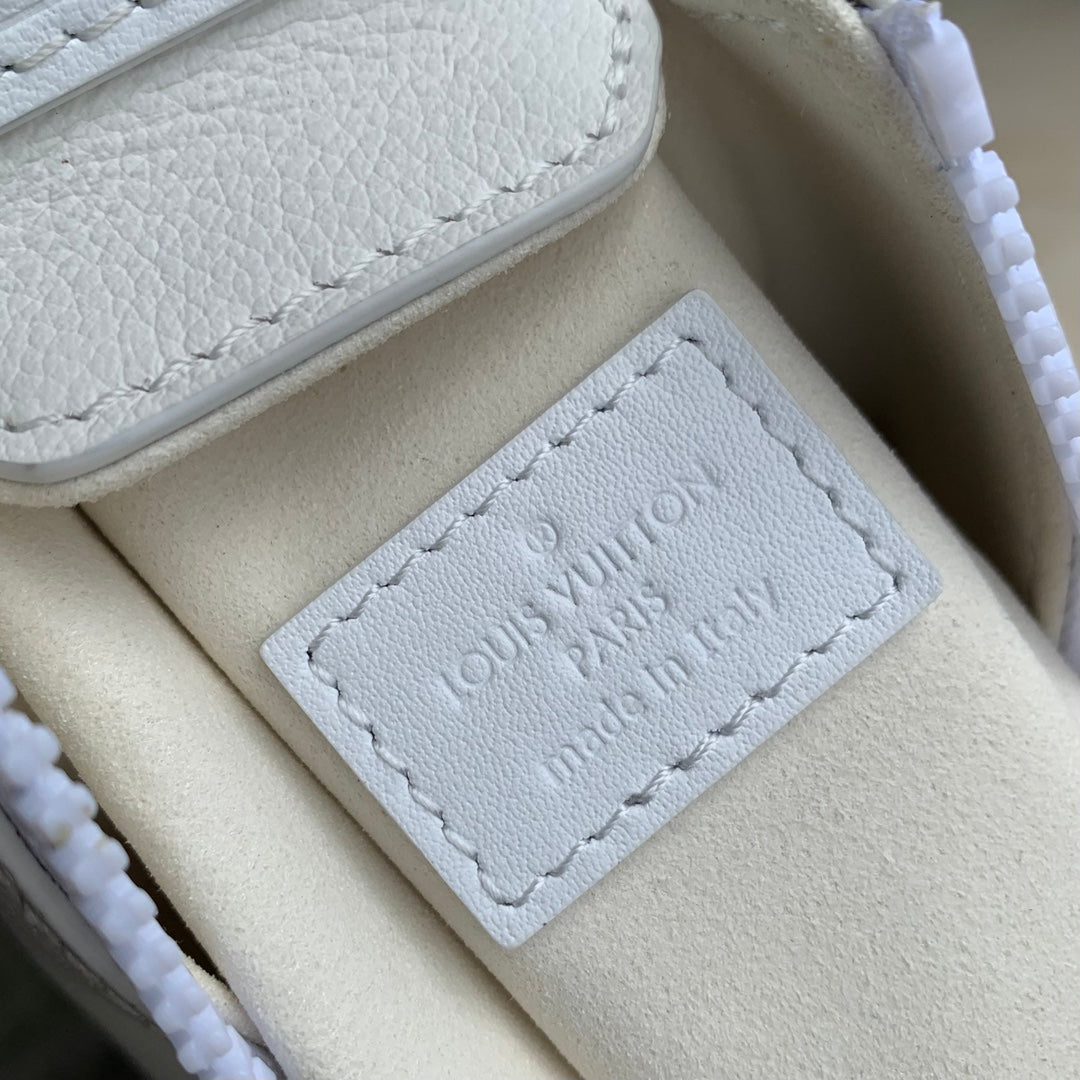 Louis Vuitton Side Trunk PM M24304 White leather - Default Title - View 8