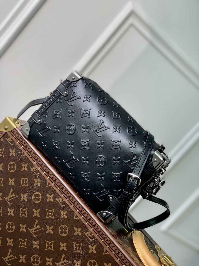 Louis Vuitton Side Trunk MM M21709 Black - Default Title - View 2