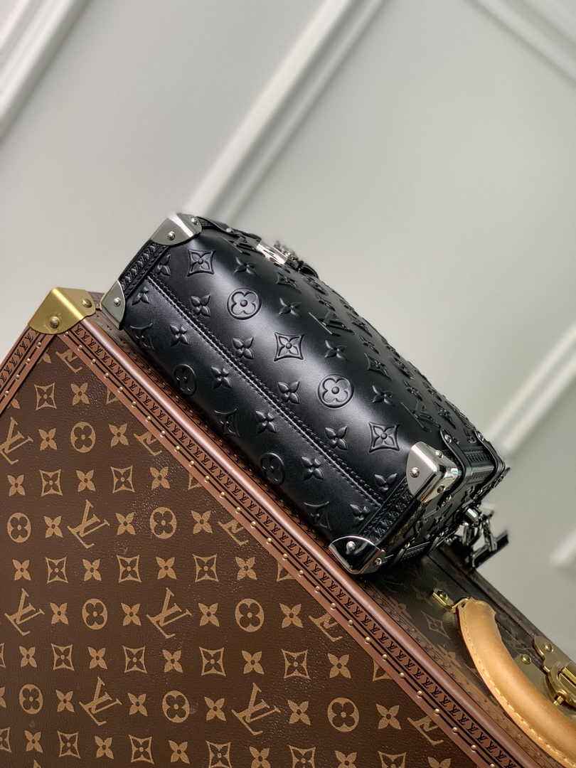 Louis Vuitton Side Trunk MM M21709 Black - Default Title - View 4