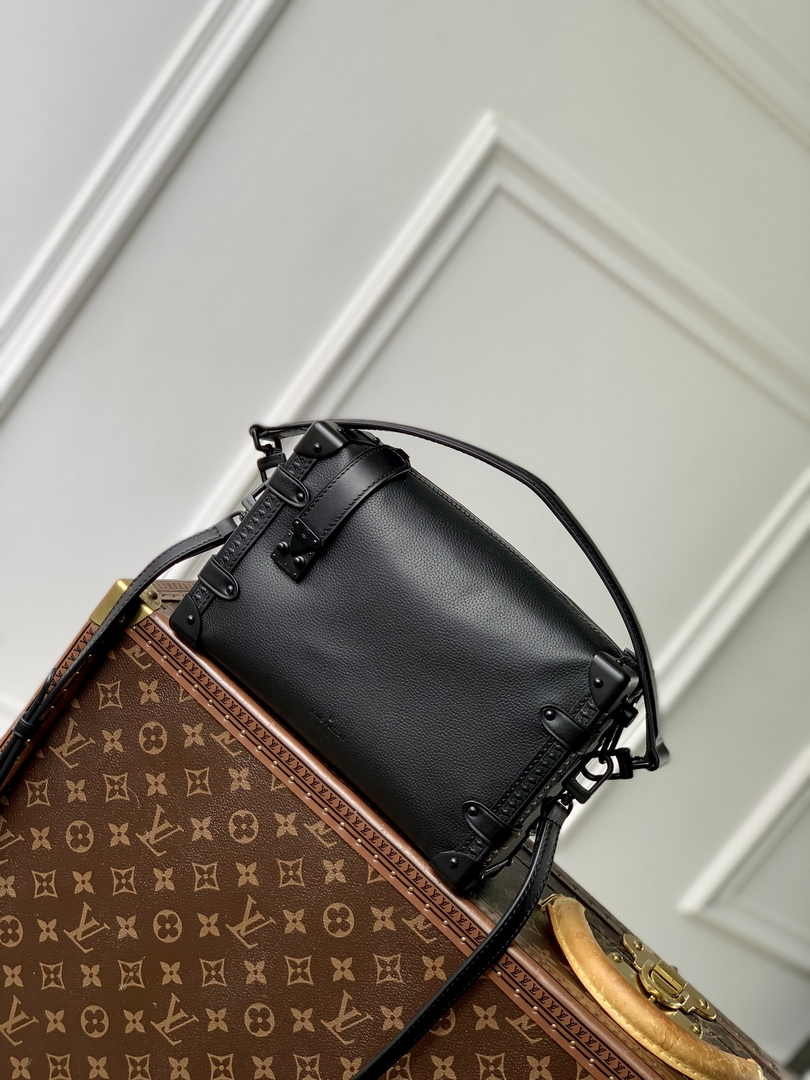 Louis Vuitton Side Trunk MM M24309 Black leather - Default Title - View 9