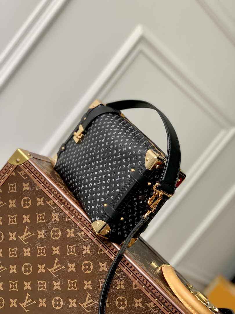 Louis Vuitton Side Trunk MM M46358 Black Leather - Default Title - View 2