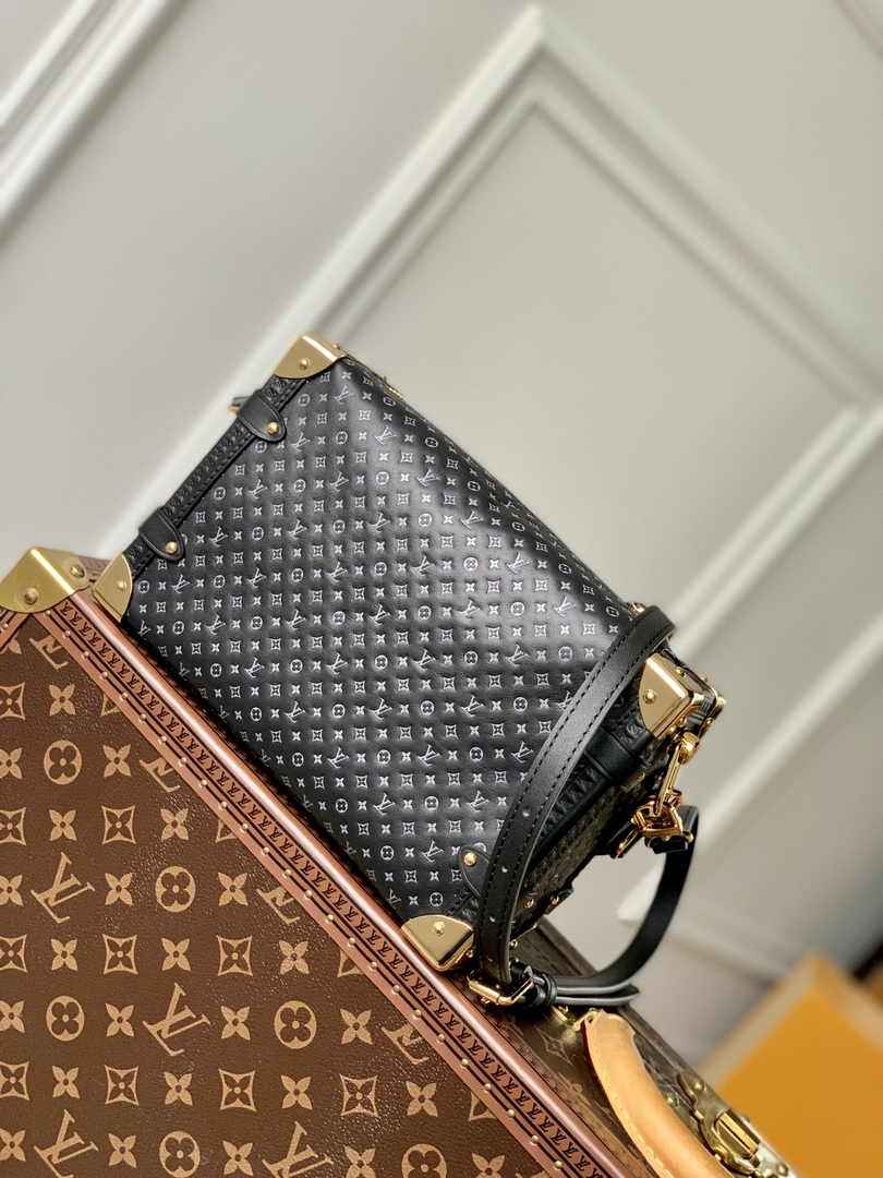 Louis Vuitton Side Trunk MM M46358 Black Leather - Default Title - View 3