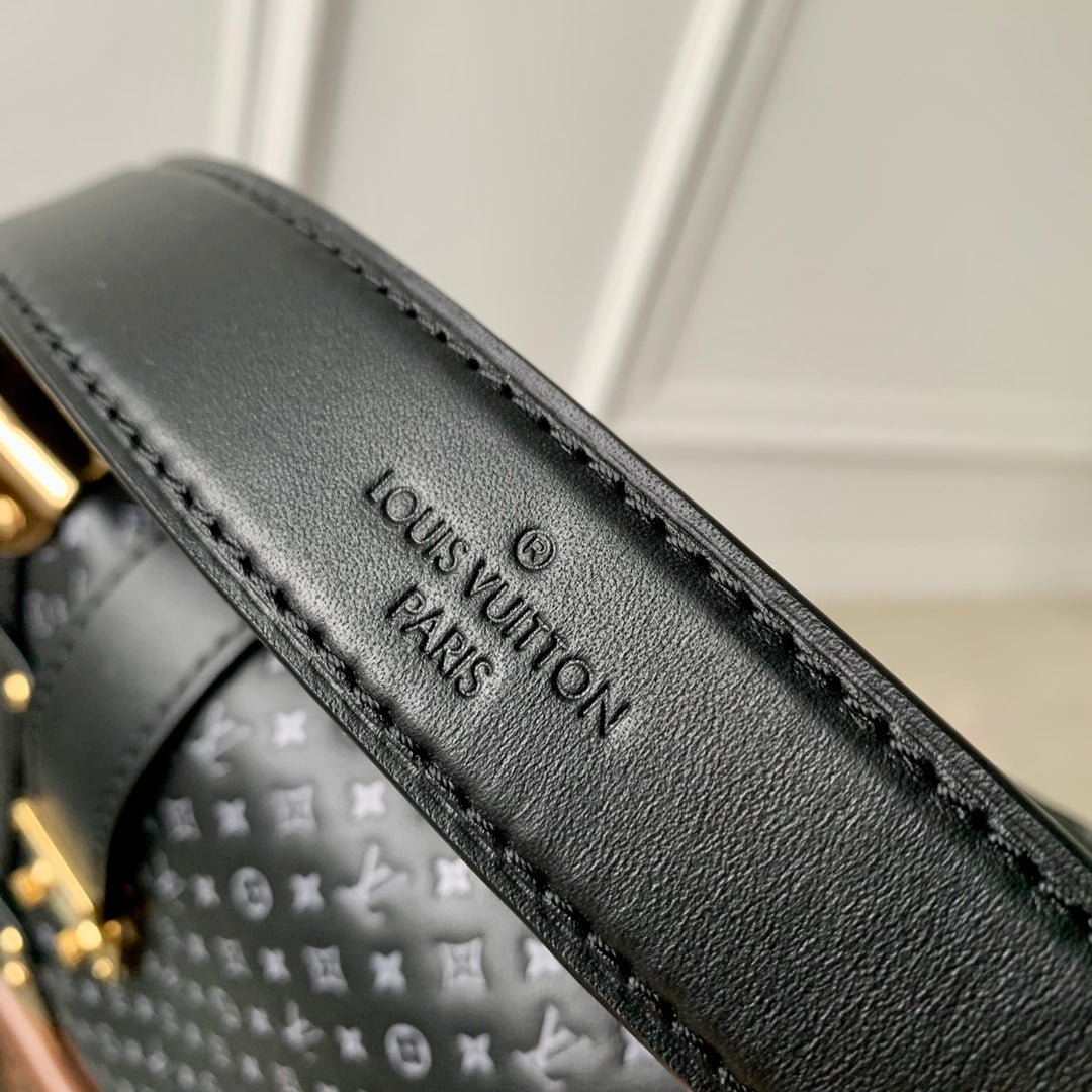 Louis Vuitton Side Trunk MM M46358 Black Leather - Default Title - View 7