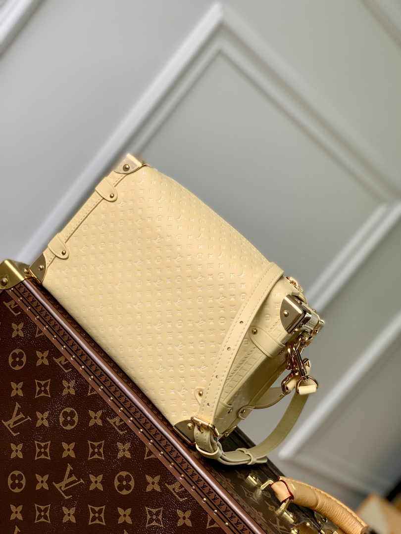 Louis Vuitton Side Trunk MM M46358 Yellow Leather - Default Title - View 2