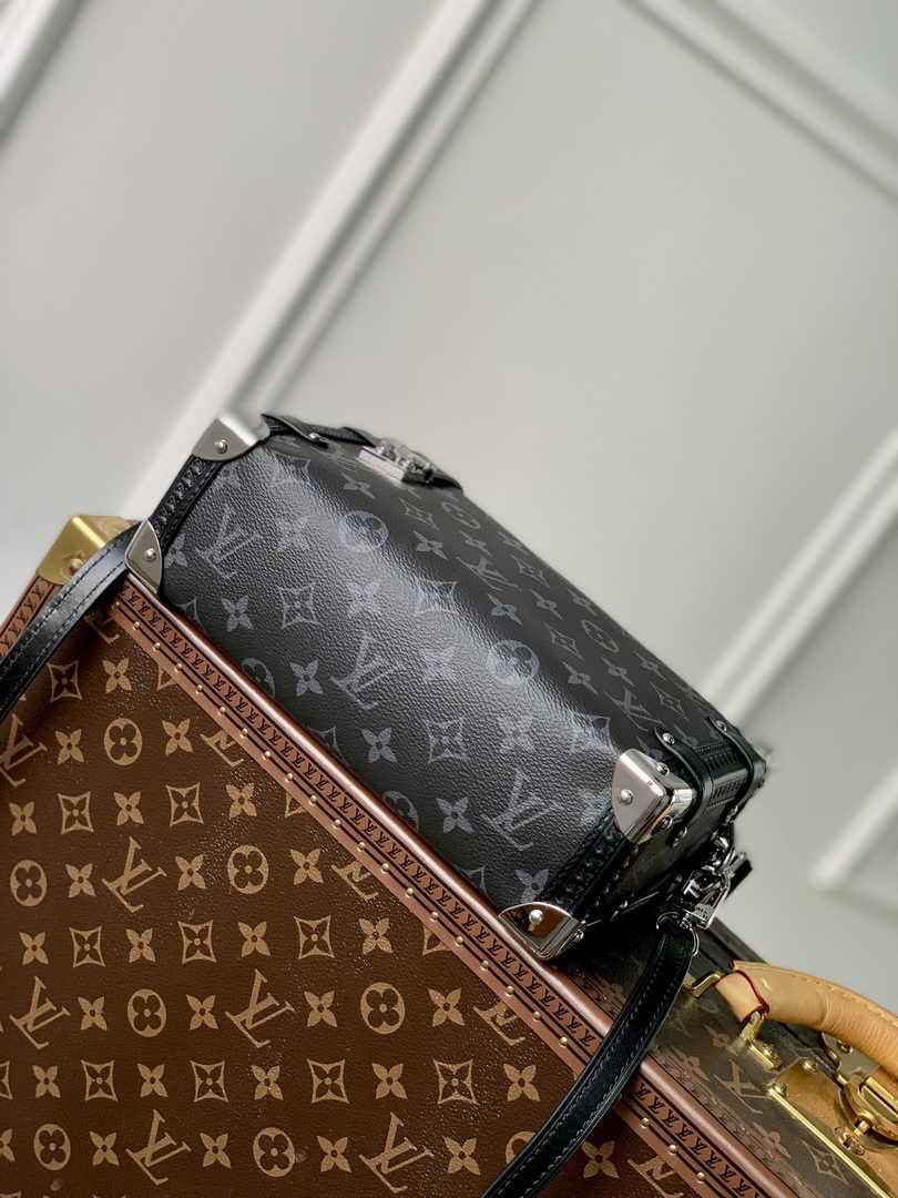 Louis Vuitton Side Trunk MM M46358 Monogram canvas black - Default Title - View 4