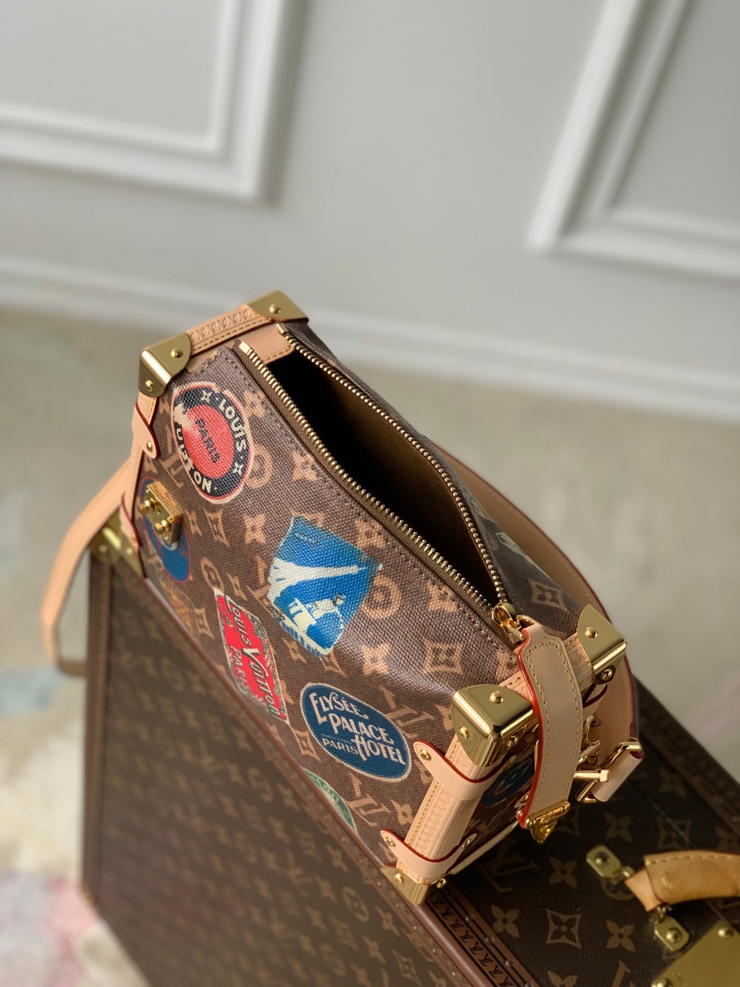 Louis Vuitton Side Trunk MM M47085 - Default Title - View 9