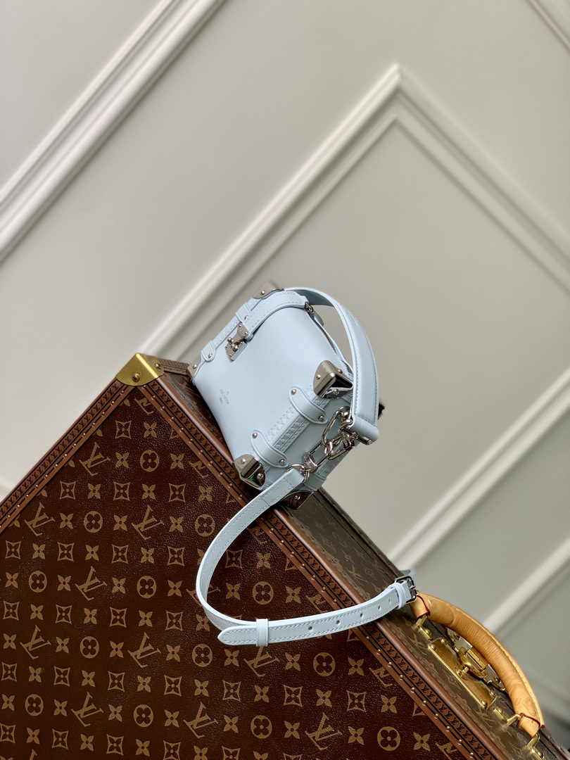 Louis Vuitton Side Trunk PM M25067 Blue leather - Default Title - View 2