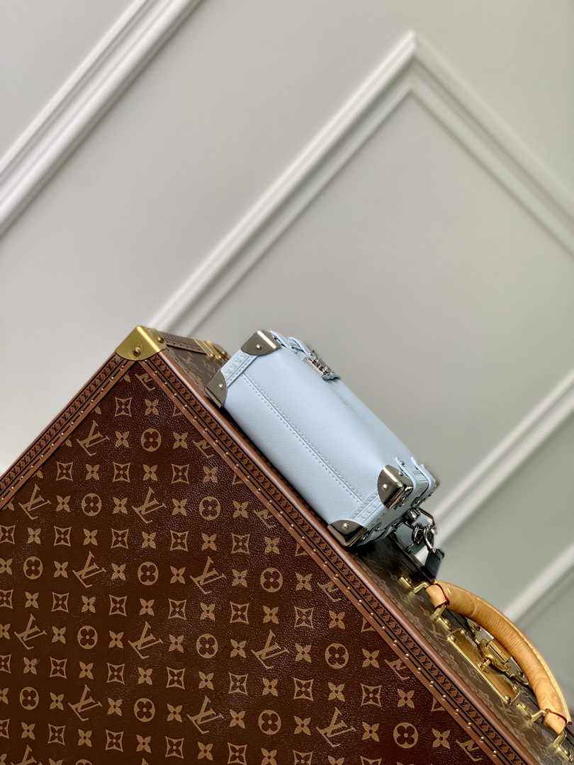 Louis Vuitton Side Trunk PM M25067 Blue leather - Default Title - View 4
