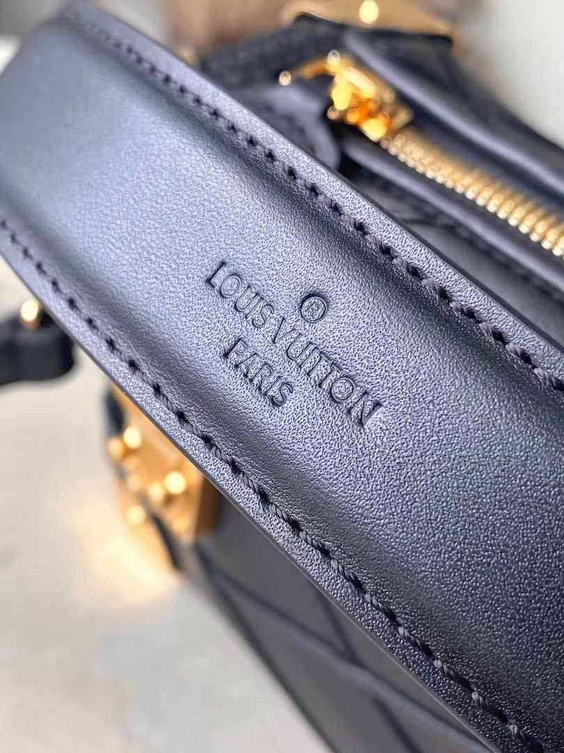 Louis Vuitton Side Trunk PM M83030 Black Lambskin - Default Title - View 4
