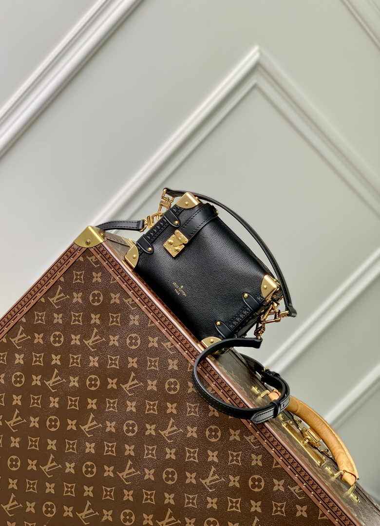 Louis Vuitton Side Trunk PM M23817 Black leather - Default Title - View 1