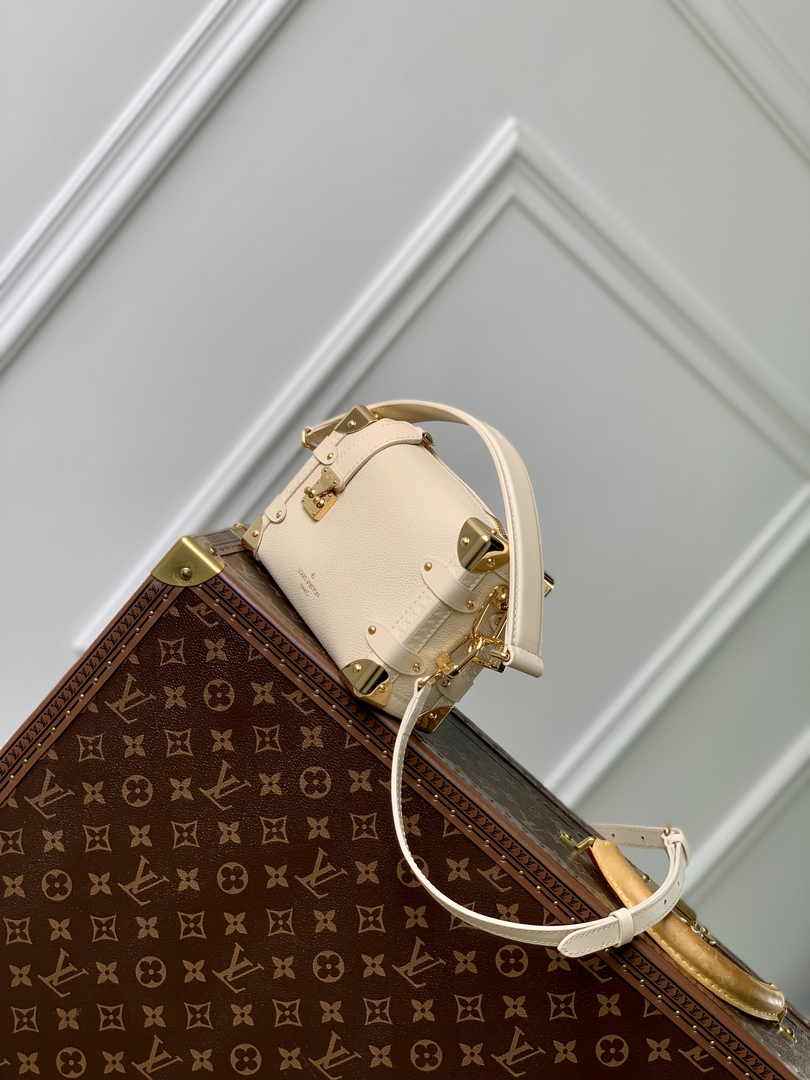 Louis Vuitton Side Trunk PM M23915 Beige leather - Default Title - View 2