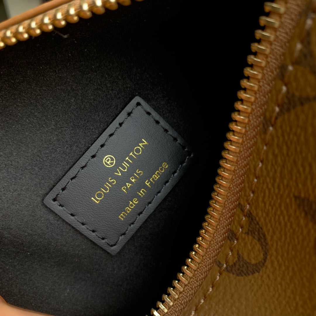 Louis Vuitton Side Trunk PM M46815 Monogram - Default Title - View 7