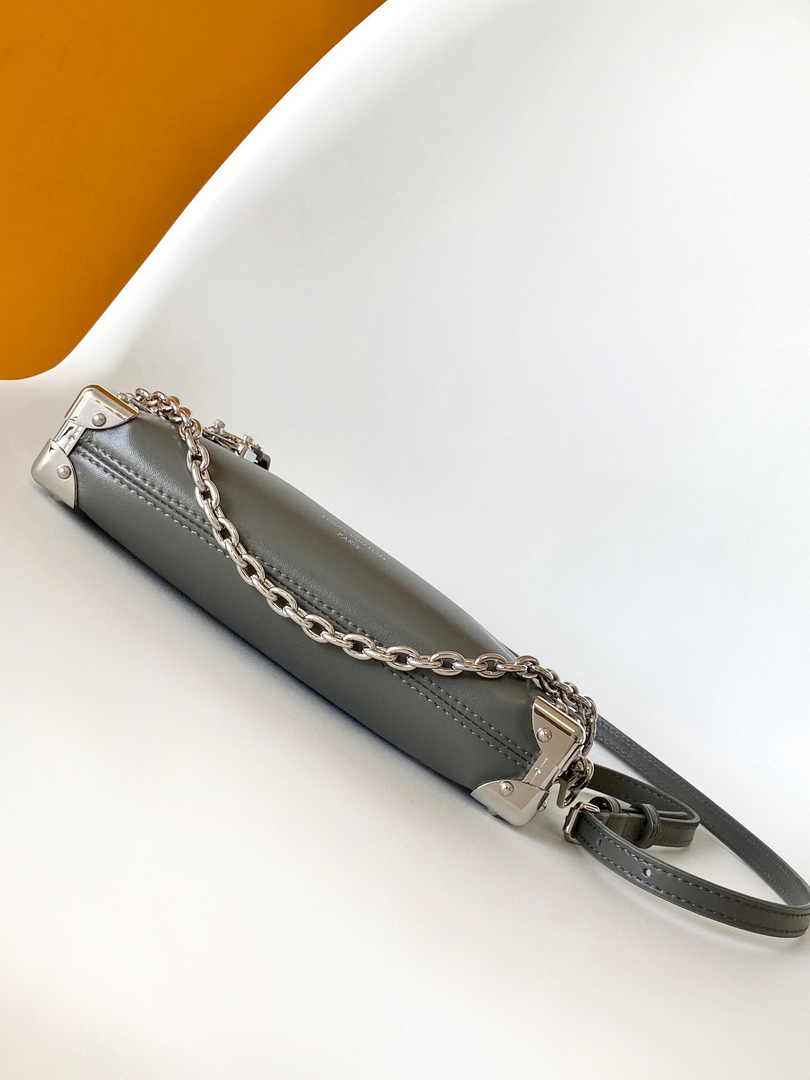Louis Vuitton Slim Trunk M12596 Gray Calf leather - Default Title - View 5