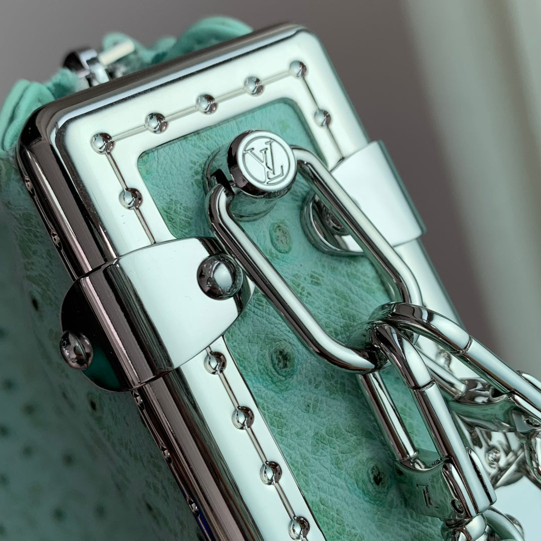 Louis Vuitton Slim Trunk M25445 Green Ostrich leather - Default Title - View 7