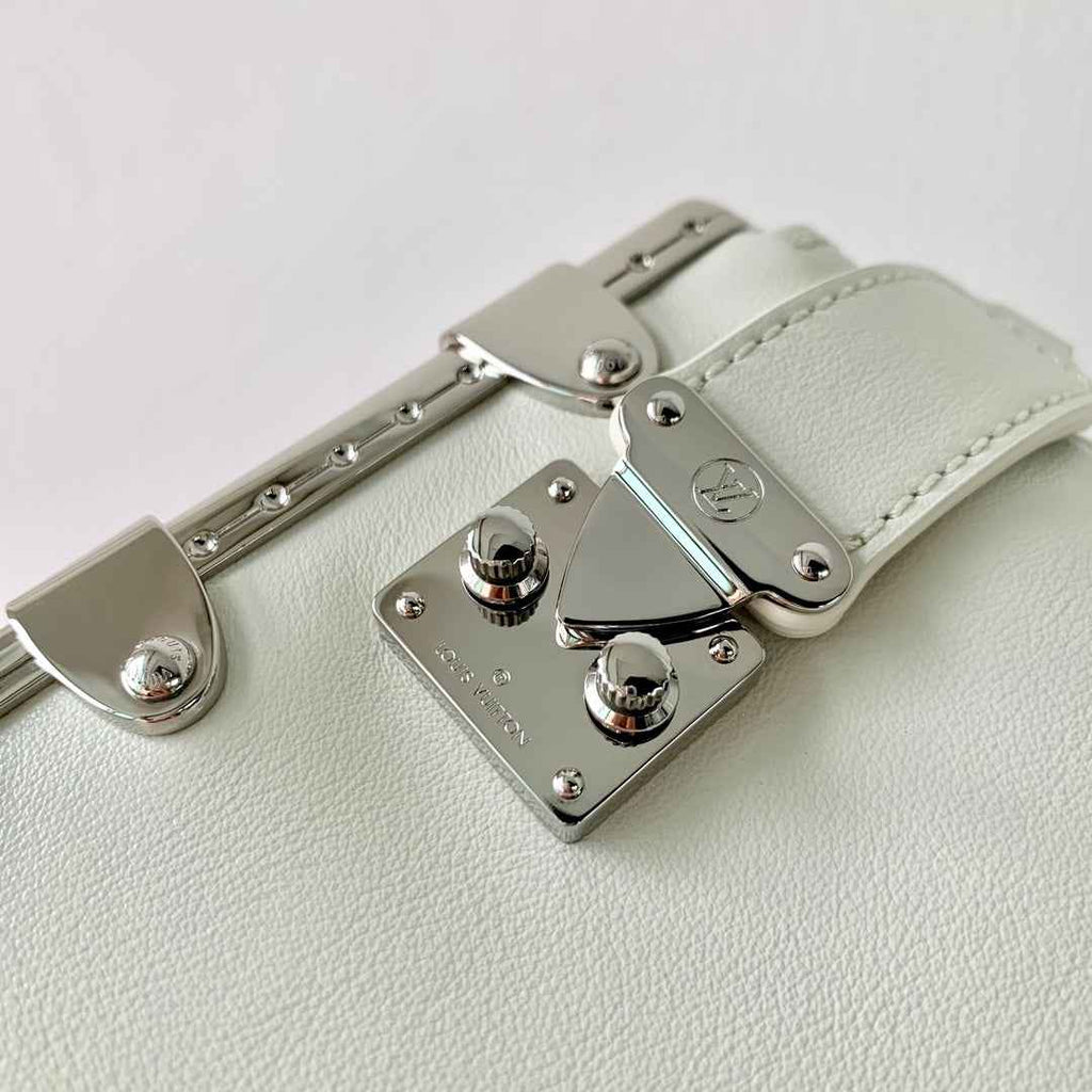 Louis Vuitton Slim Trunk M12560 Beige Calf leather - Default Title - View 5