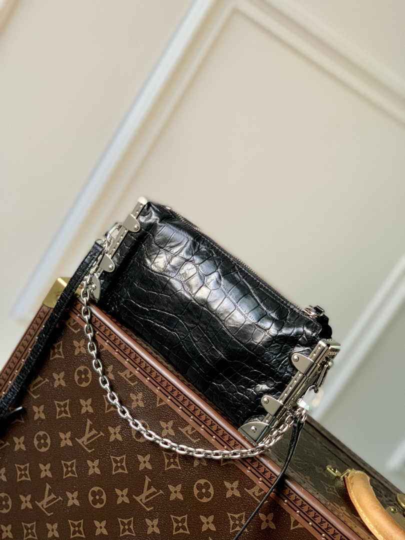Louis Vuitton Slim Trunk M25445 Black Crocodile leather - Default Title - View 3
