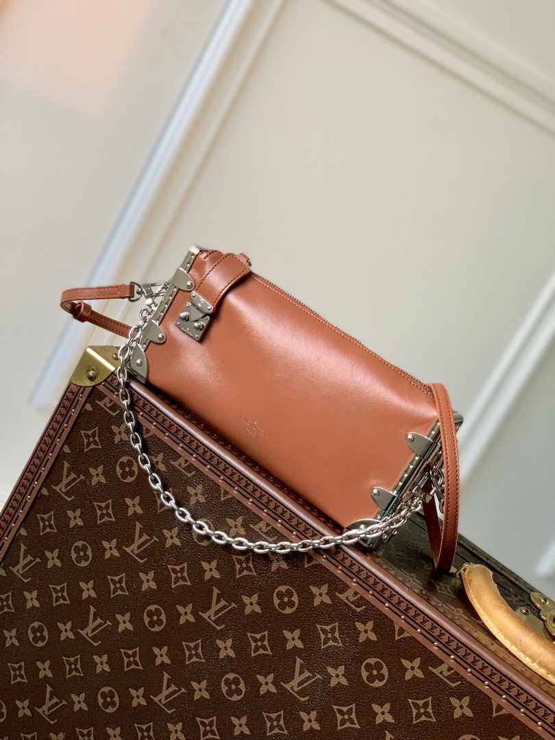 Louis Vuitton Slim Trunk M25445 Brown Calf leather - Default Title - View 1