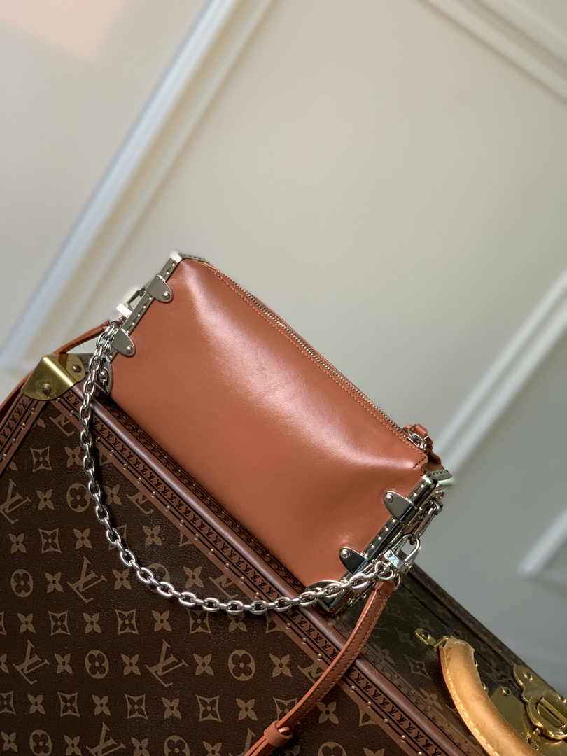 Louis Vuitton Slim Trunk M25445 Brown Calf leather - Default Title - View 3