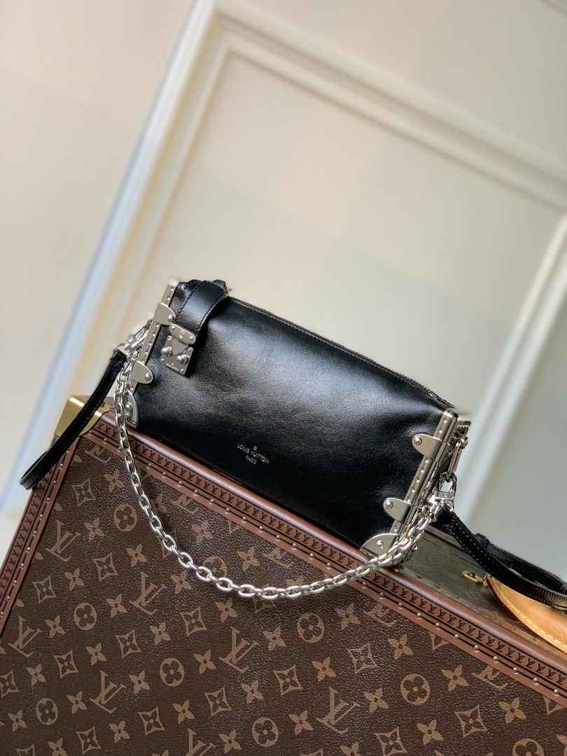 Louis Vuitton Slim Trunk M25445 Black Calf leather - Default Title - View 1