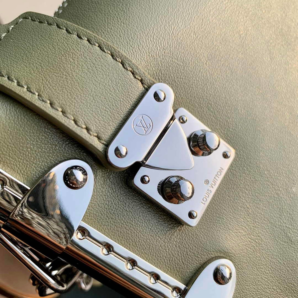 Louis Vuitton Slim Trunk M25445 Green Calf leather - Default Title - View 6