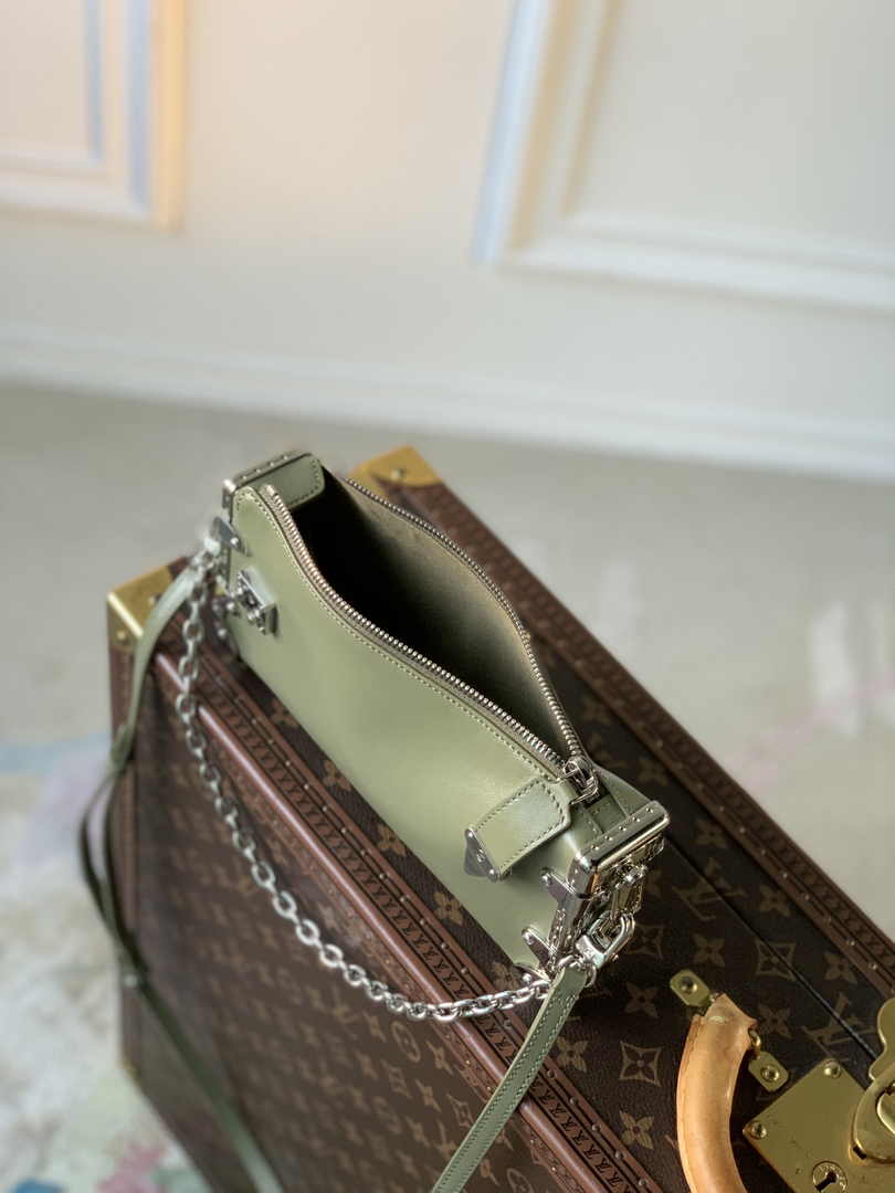Louis Vuitton Slim Trunk M25445 Green Calf leather - Default Title - View 9