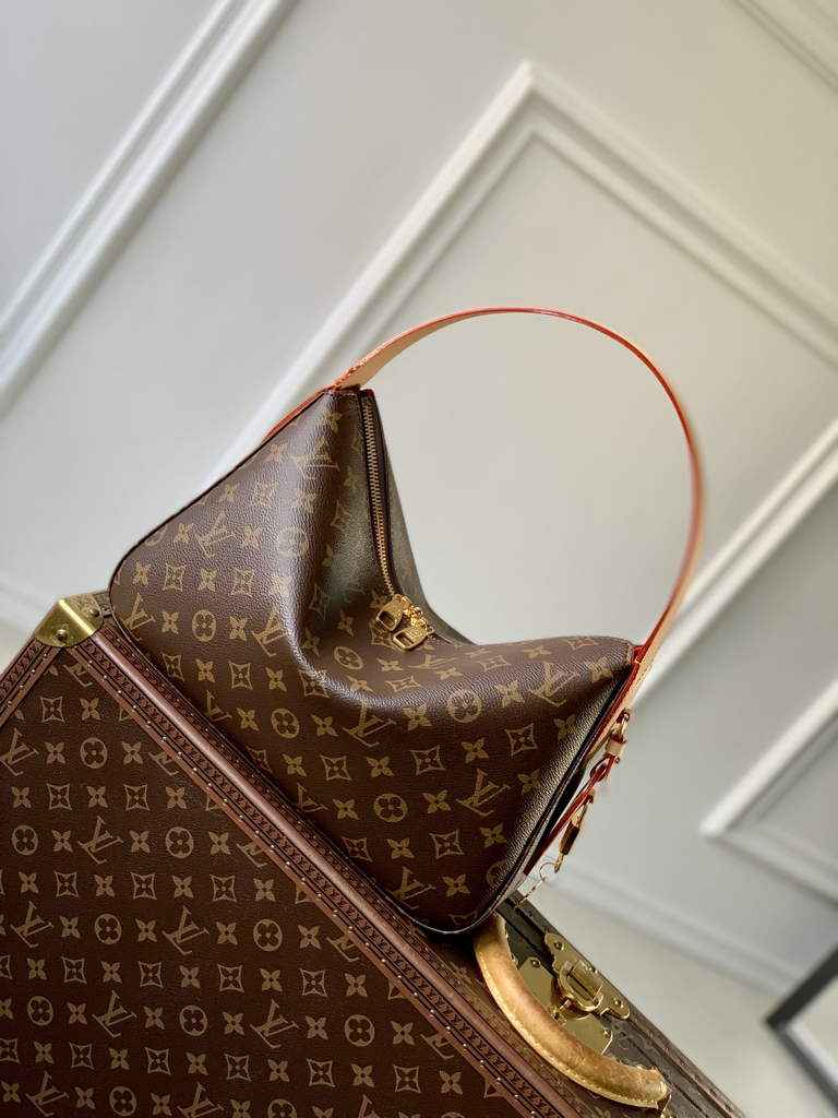 Louis Vuitton Slouchy PM Bag M11952