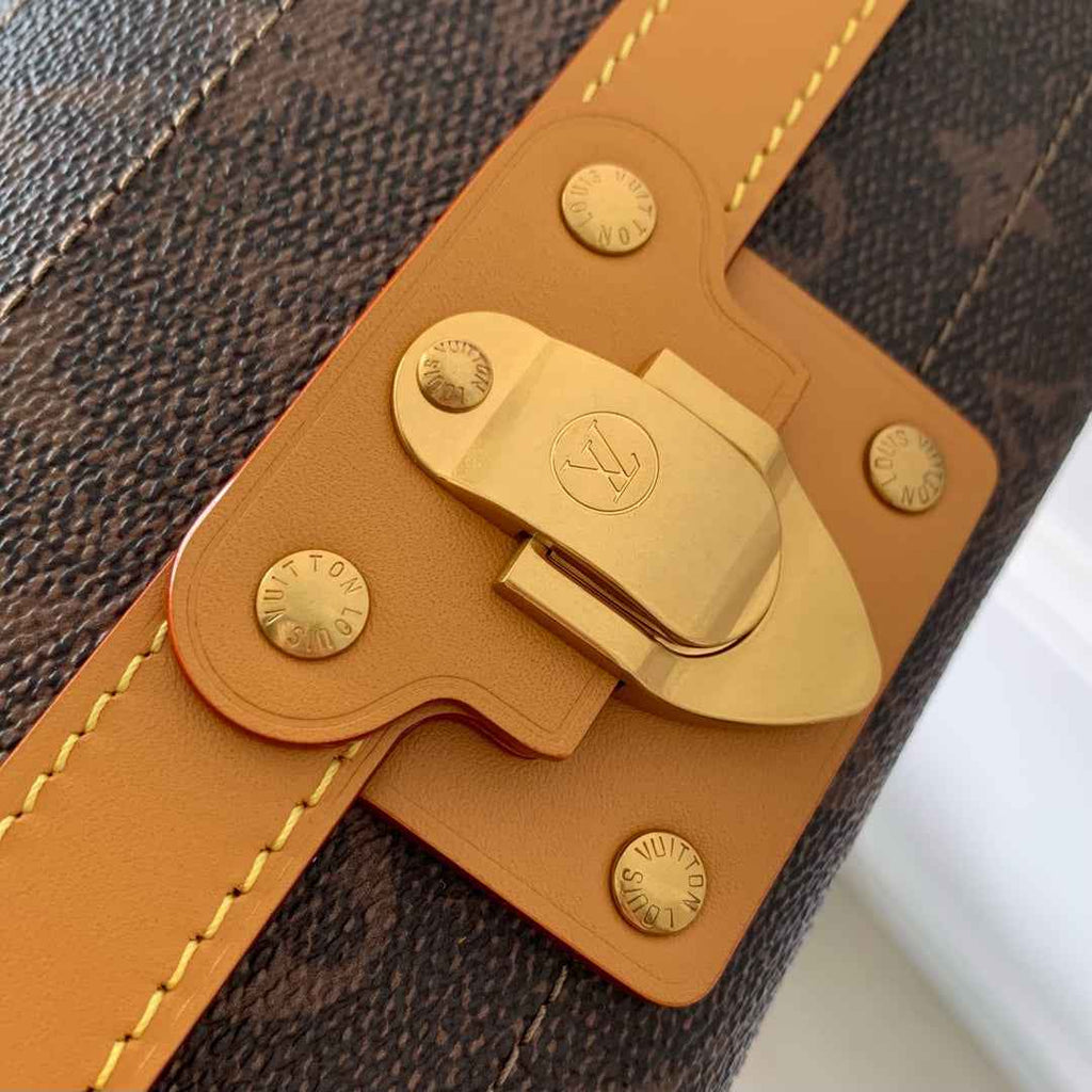 Louis Vuitton Soul Trunk East West M11536 - Default Title - View 4