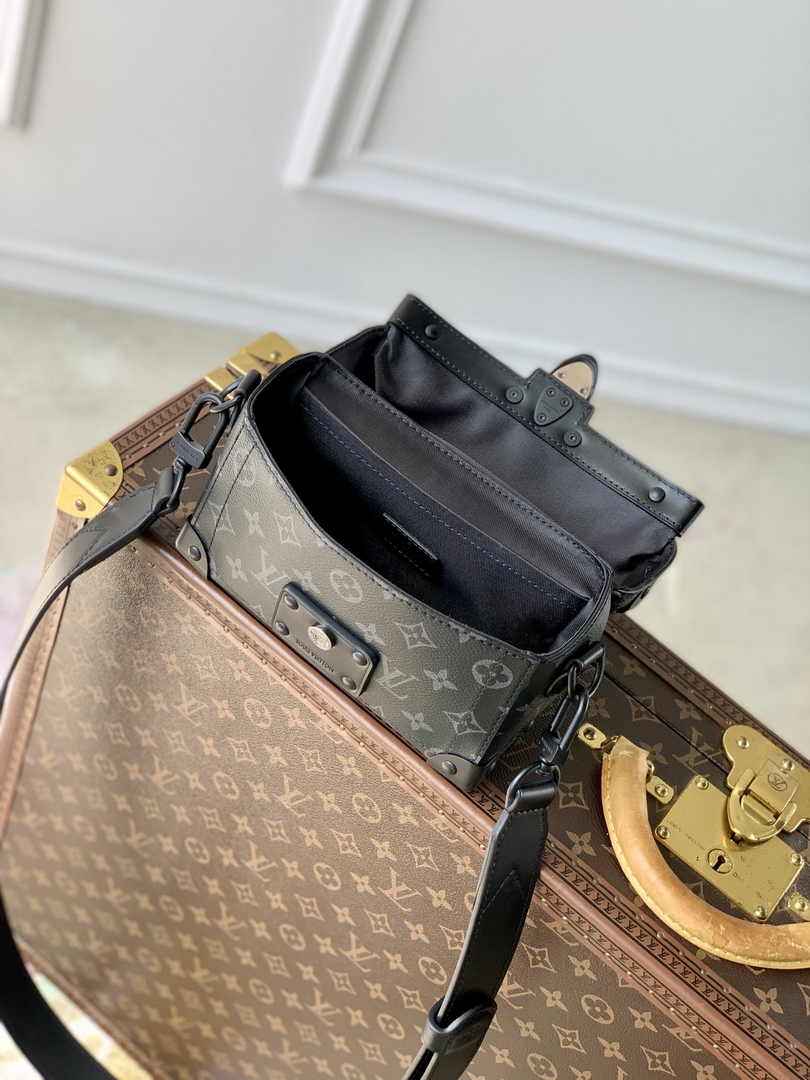 Louis Vuitton Soul Trunk M11743 Monogram canvas - Default Title - View 5