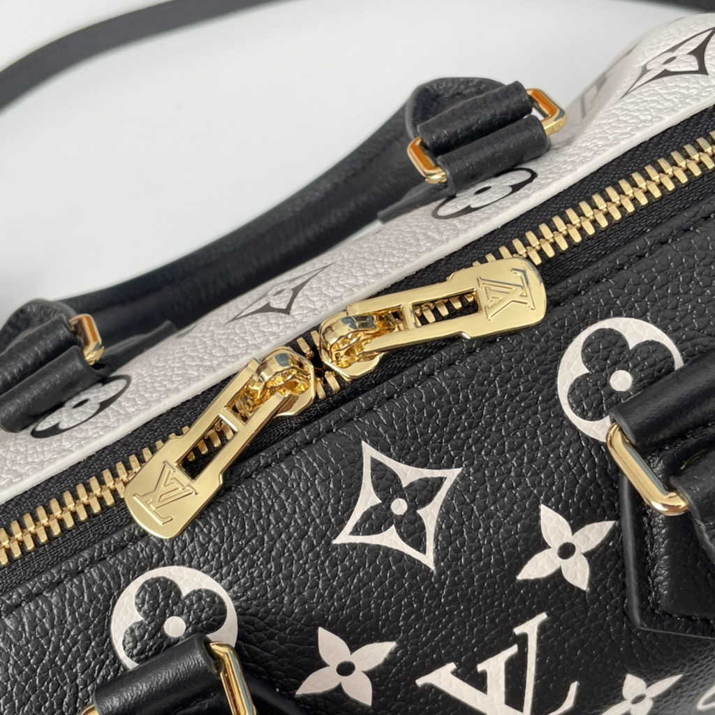 Louis Vuitton Speedy Bandoulière 20 Bag M46088 Monogram Black White