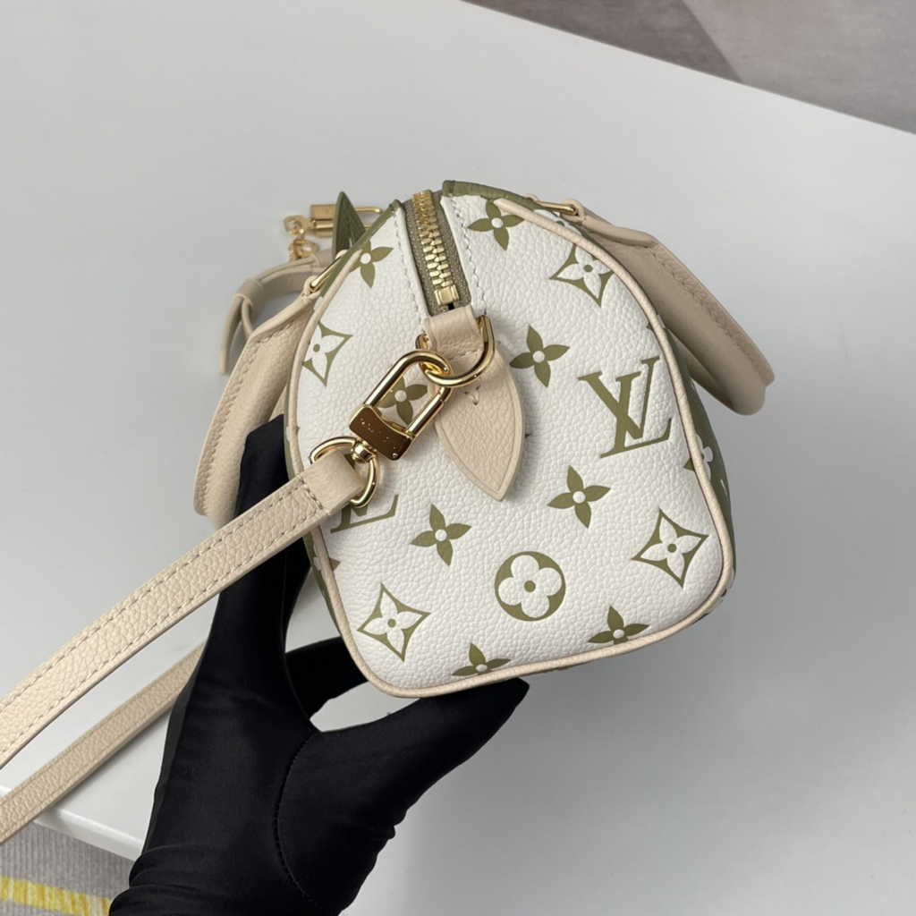 Louis Vuitton Speedy Bandoulière 20 Bag M46118 Monogram Kaki Beige