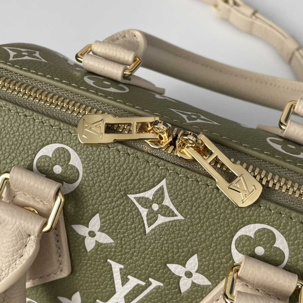 Louis Vuitton Speedy Bandoulière 20 Bag M46118 Monogram Kaki Beige