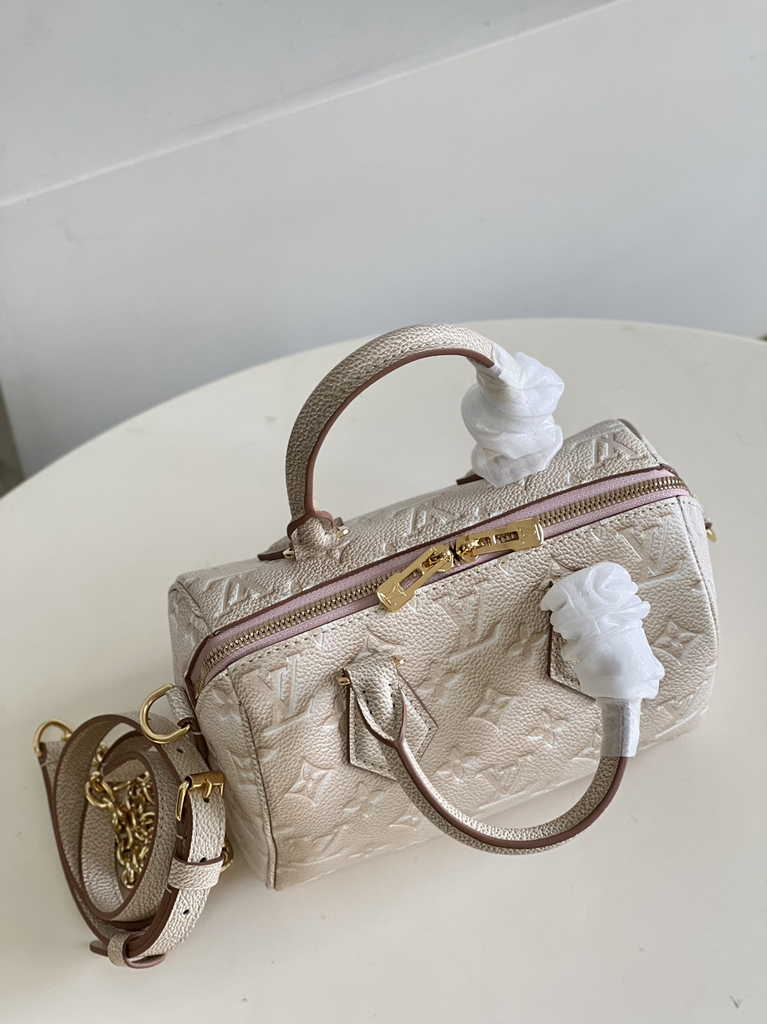 Louis Vuitton Speedy Bandoulière 20 Bag M46163 Monogram leather