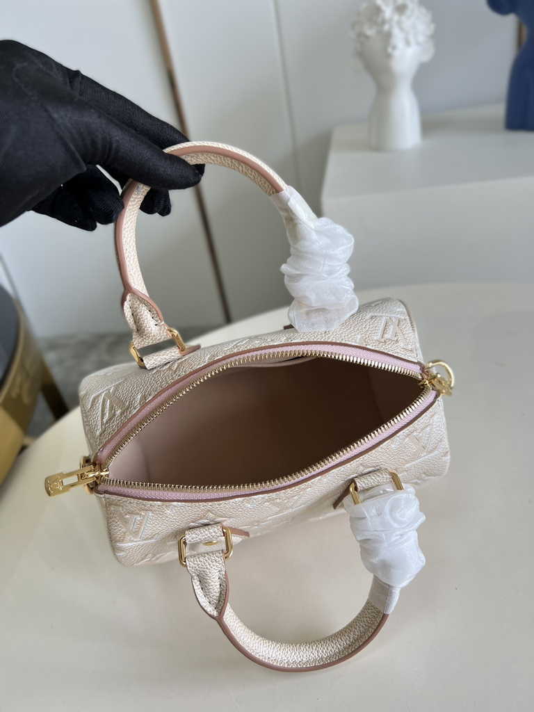 Louis Vuitton Speedy Bandoulière 20 Bag M46163 Monogram leather