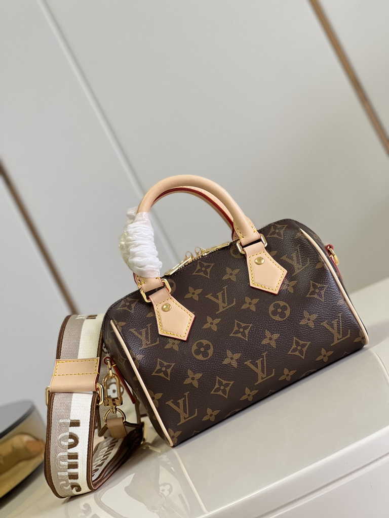 Louis Vuitton Speedy Bandoulière 20 Bag M46222 Monogram canvas