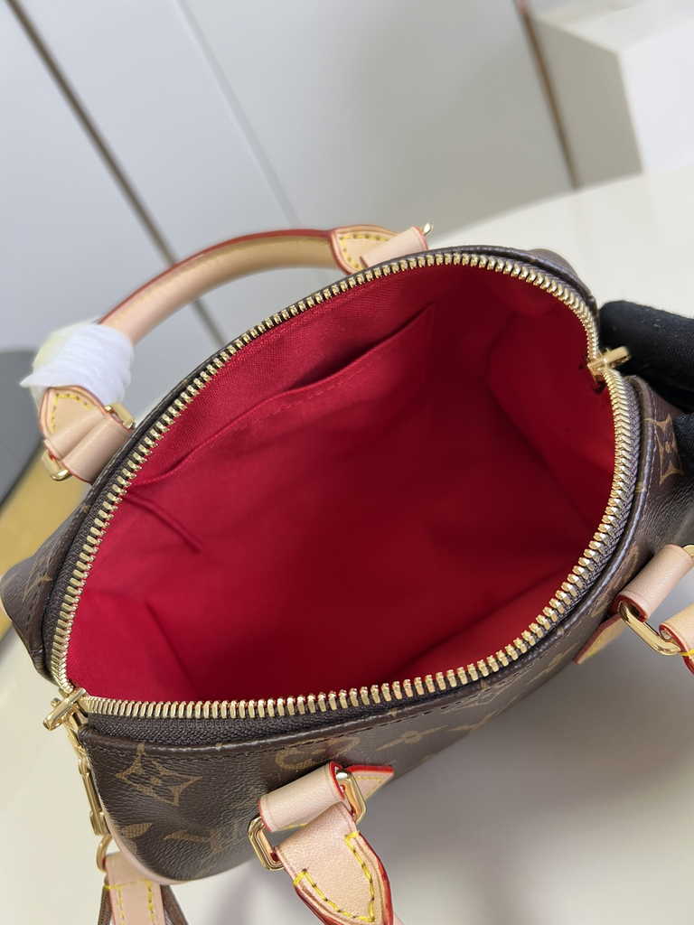 Louis Vuitton Speedy Bandoulière 20 Bag M46222 Monogram canvas