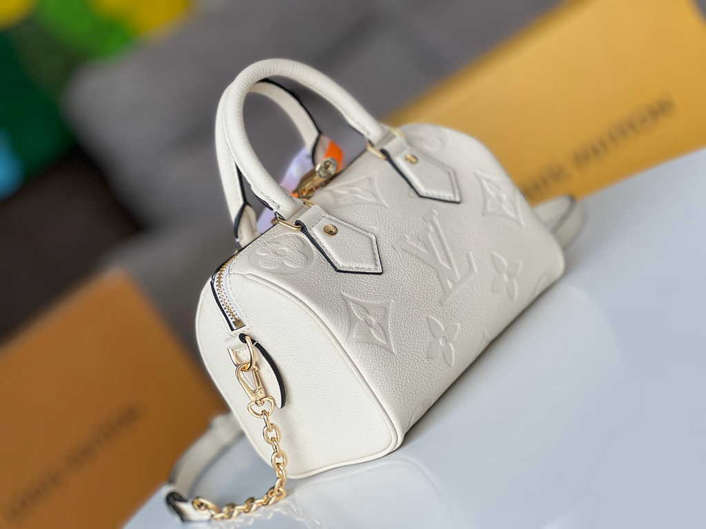 Louis Vuitton Speedy Bandoulière 20 Bag M58954 Monogram leather