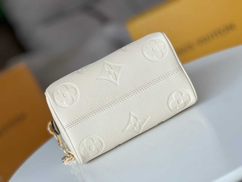Louis Vuitton Speedy Bandoulière 20 Bag M58954 Monogram leather