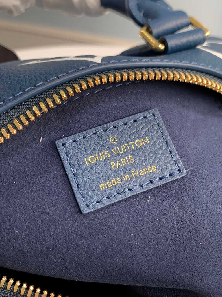 Louis Vuitton Speedy Bandoulière 20 M46517 Monogram Empreinte Leather