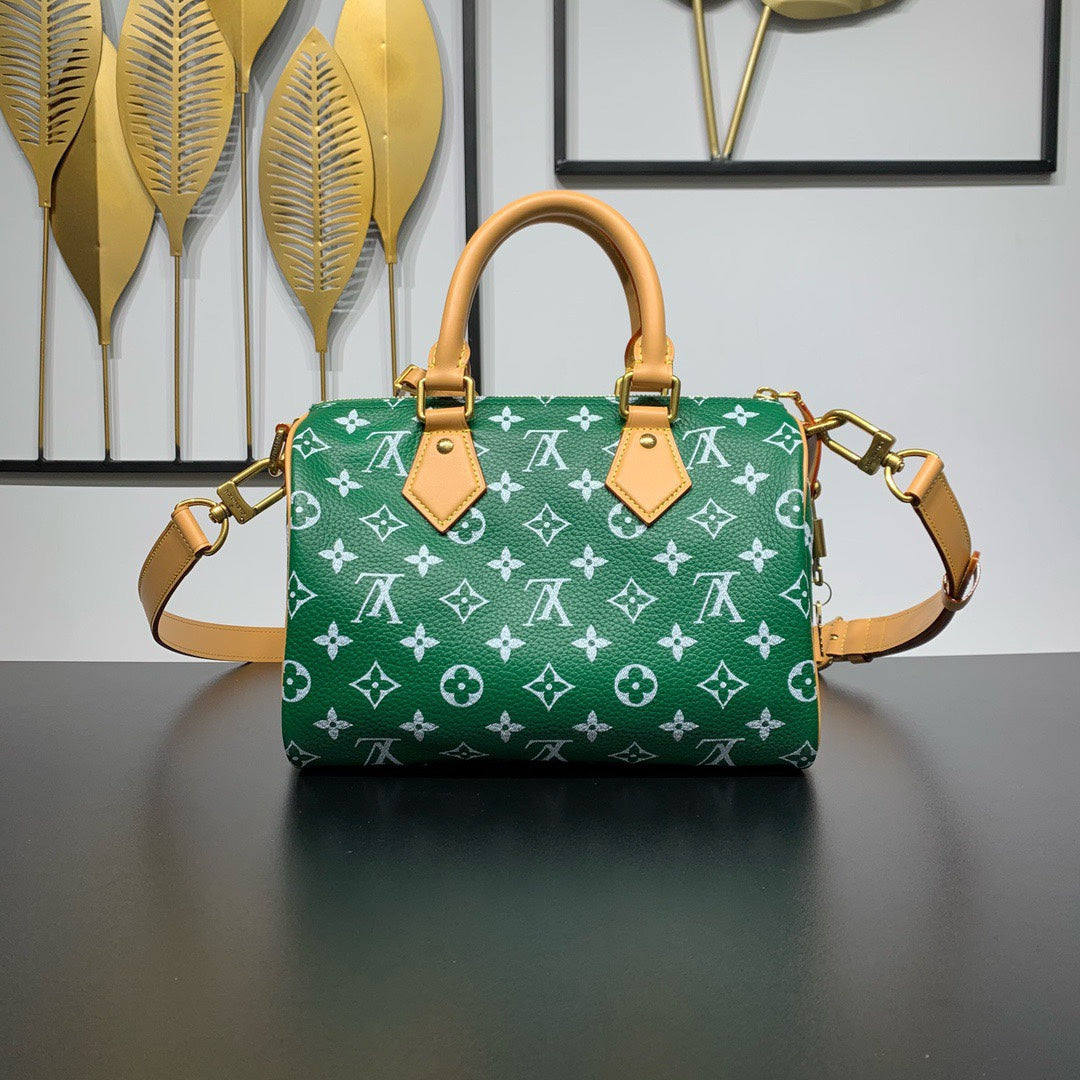 Louis Vuitton Speedy P9 Bandoulière 25 Bag M24423 Green Soft calfskin