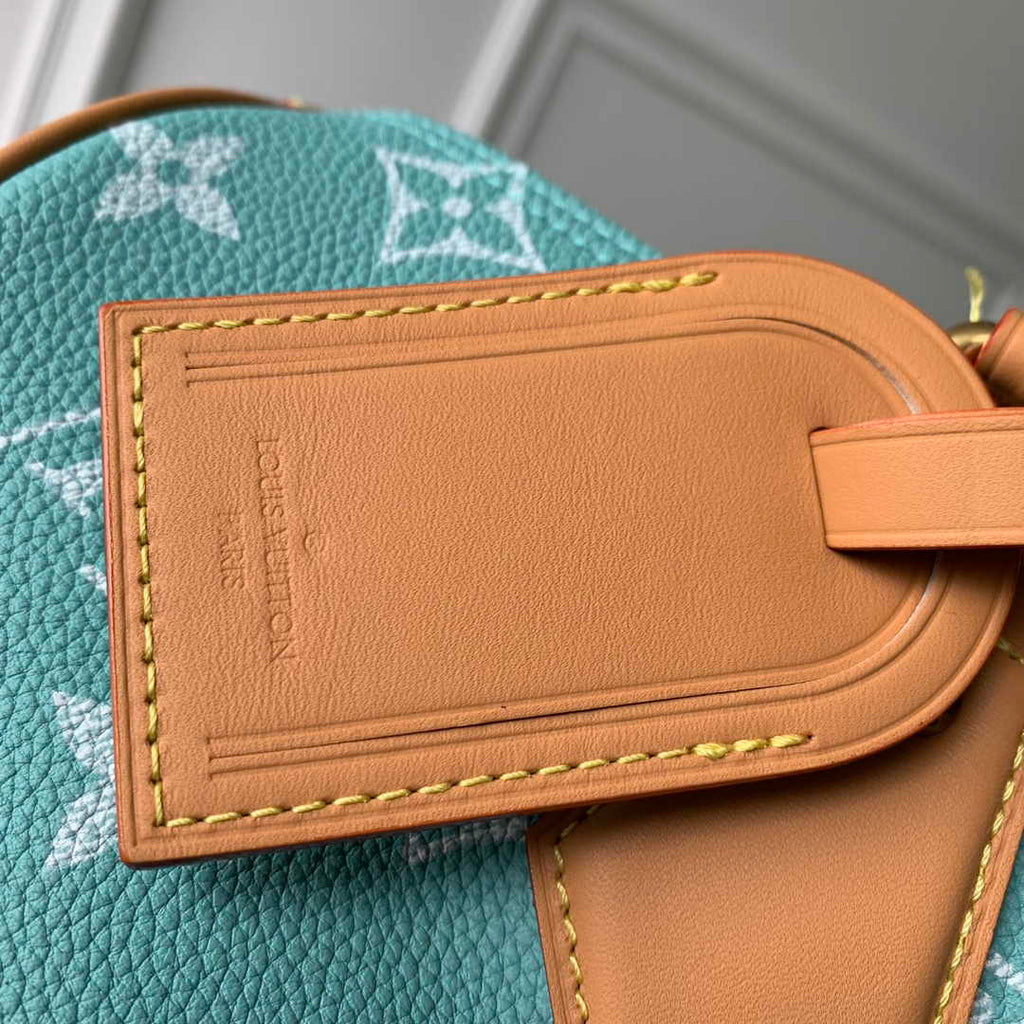 Louis Vuitton Speedy P9 Bandoulière 40 M24417 Light Green
