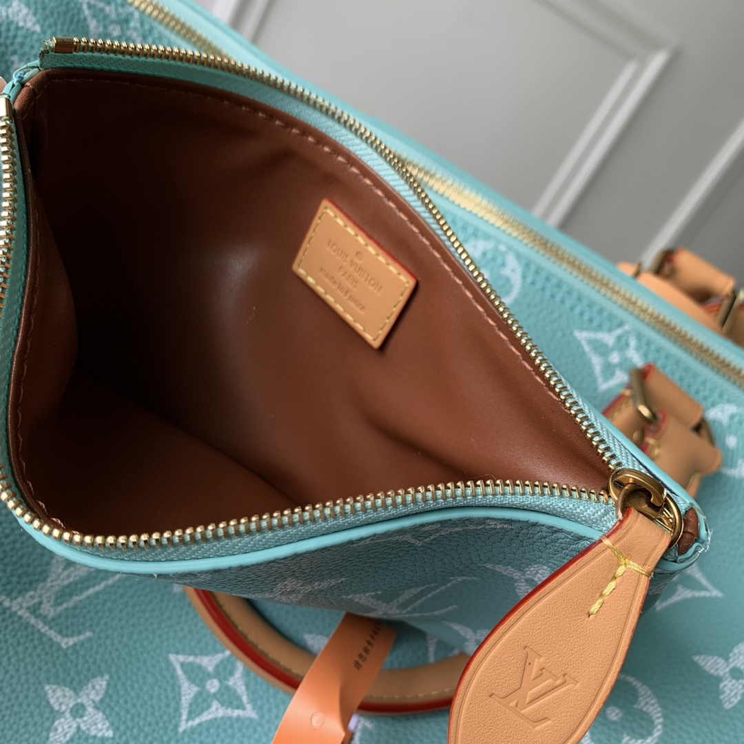 Louis Vuitton Speedy P9 Bandoulière 40 M24417 Light Green