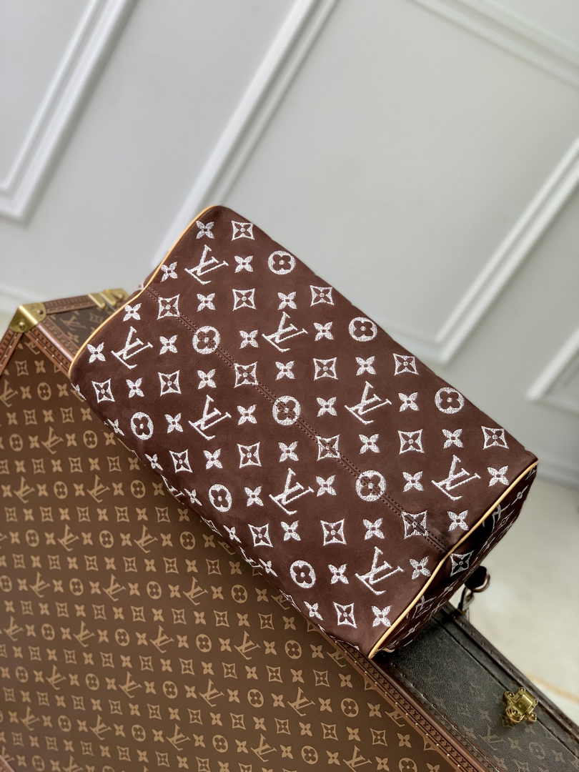 Louis Vuitton Speedy P9 Bandoulière 40 M24428