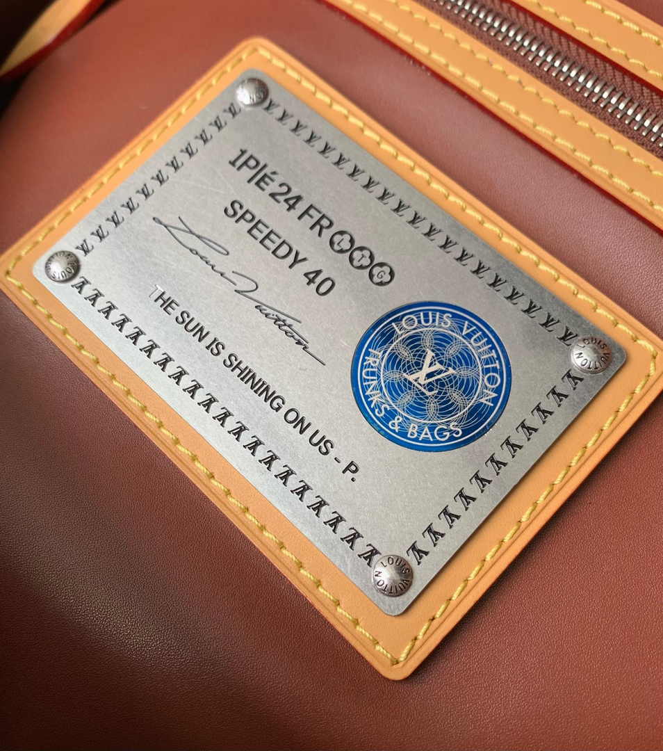 Louis Vuitton Speedy P9 Bandoulière 40 M24428