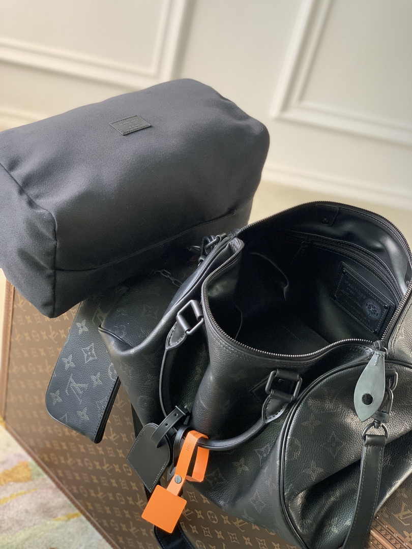 Louis Vuitton Speedy P9 Bandoulière 40 M24422 Monogram Black