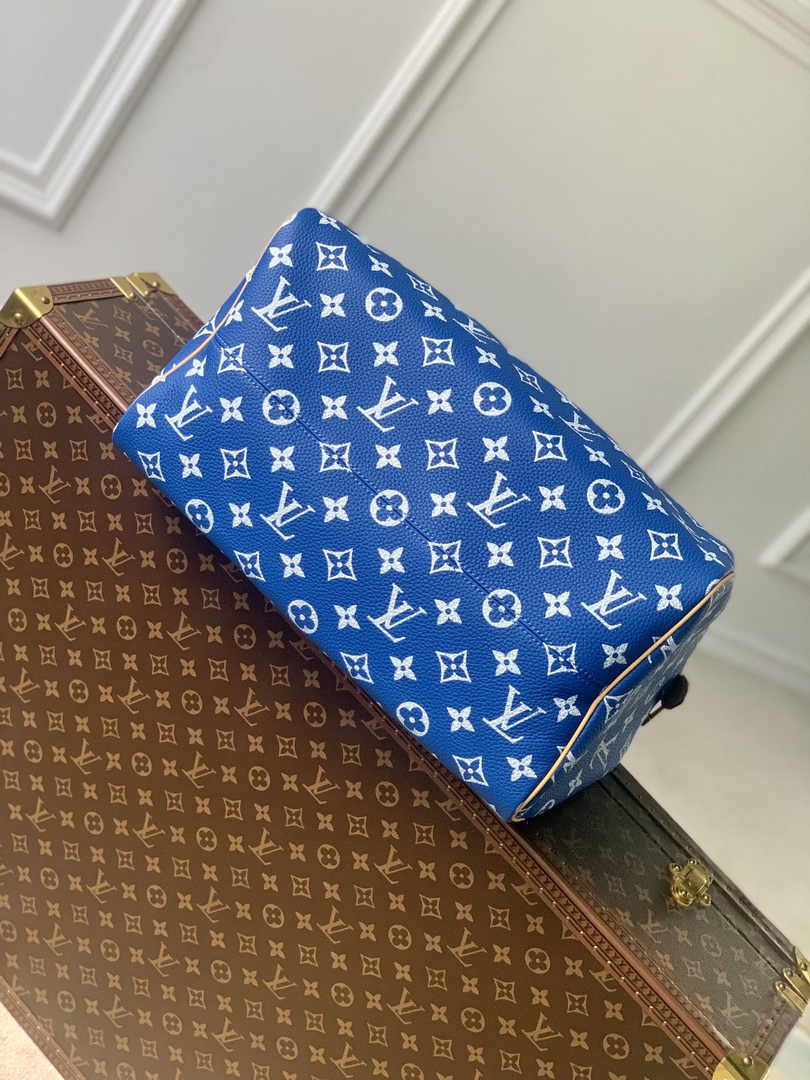 Louis Vuitton Speedy P9 Bandoulière 40 M24418 Blue Soft calfskin