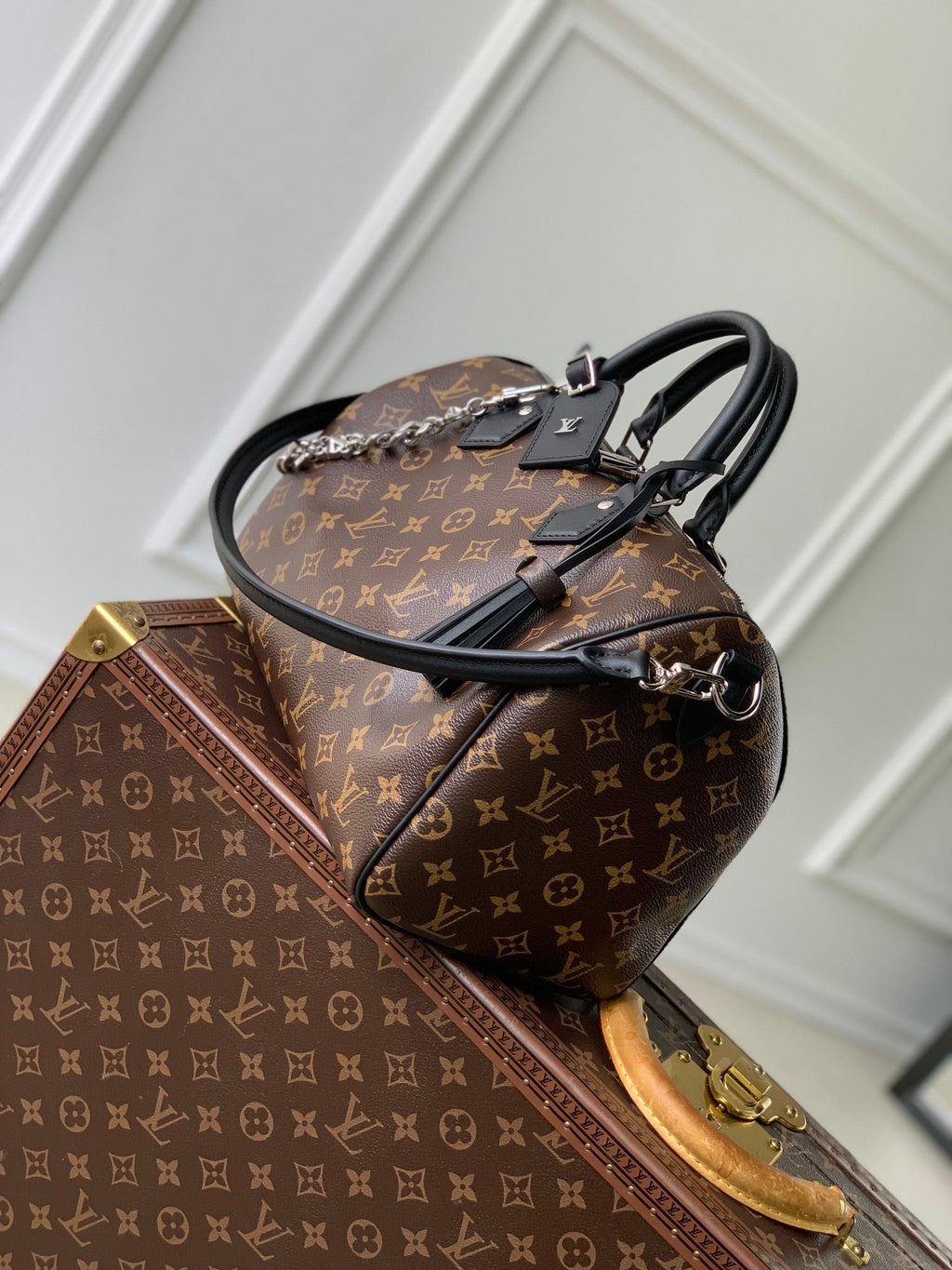 Louis Vuitton Speedy Soft 30 Dark M12243