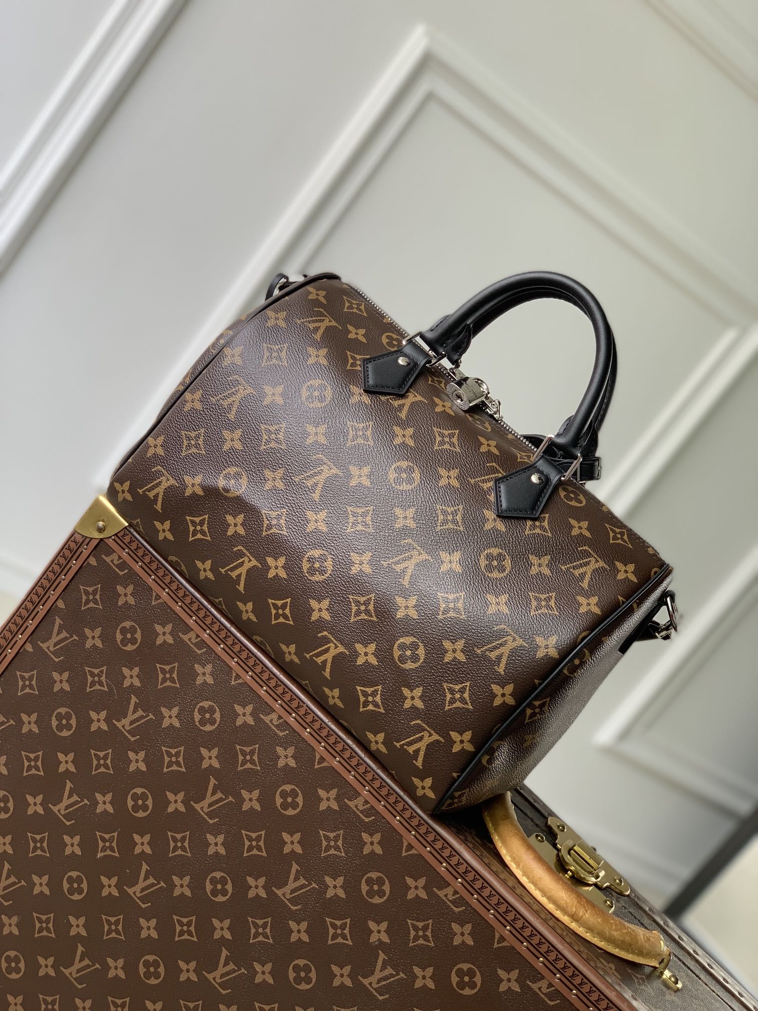 Louis Vuitton Speedy Soft 30 Dark M12243