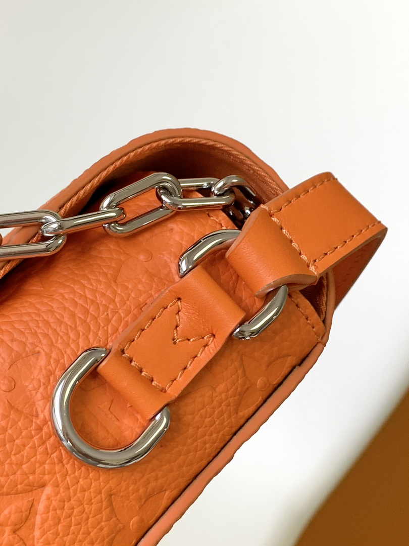 Louis Vuitton Steamer Wearable Wallet M82916 Orange Leather